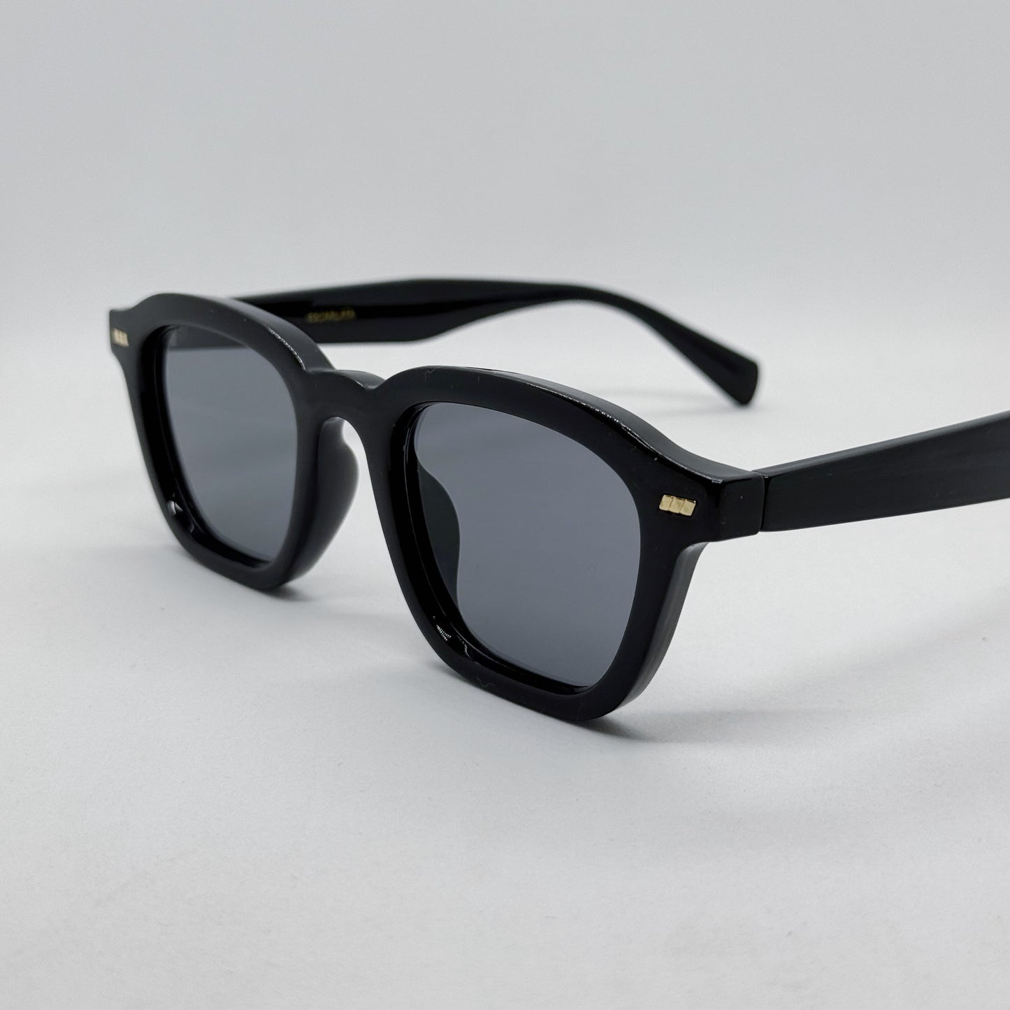 Lucca Black