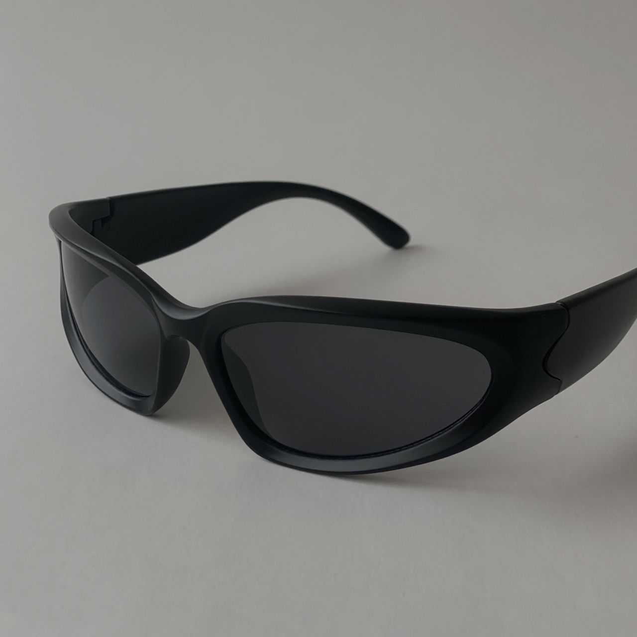 Scarif Black