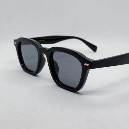 Lucca Black