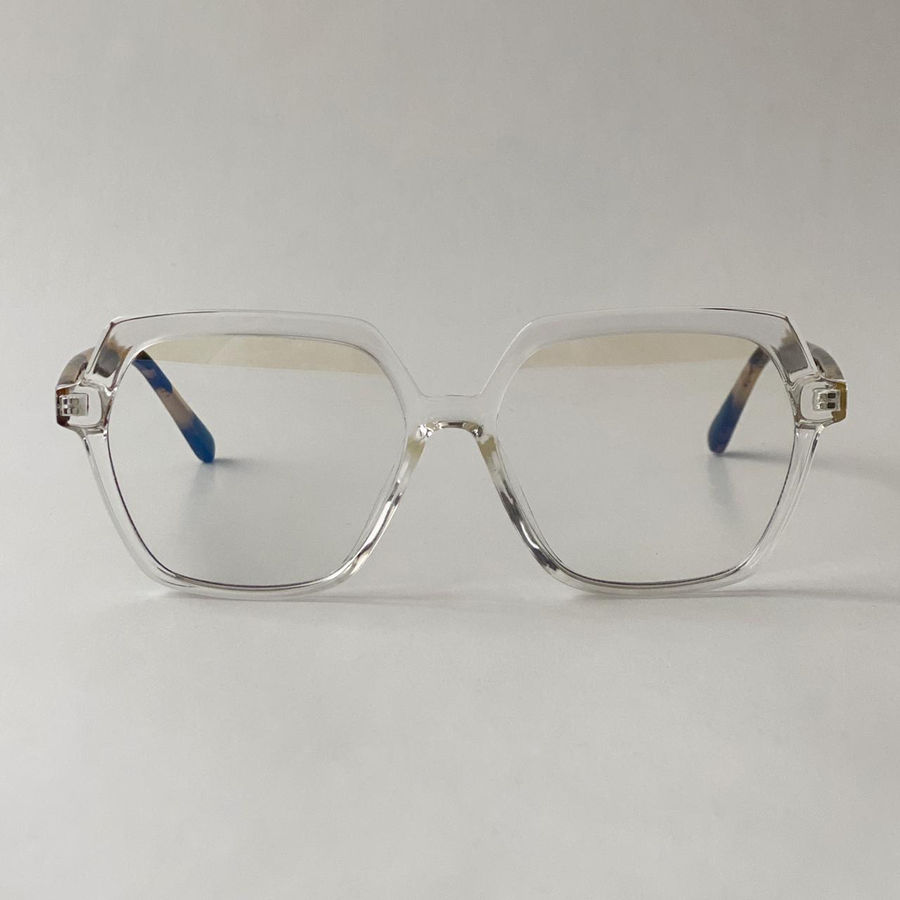 Antonia Clear